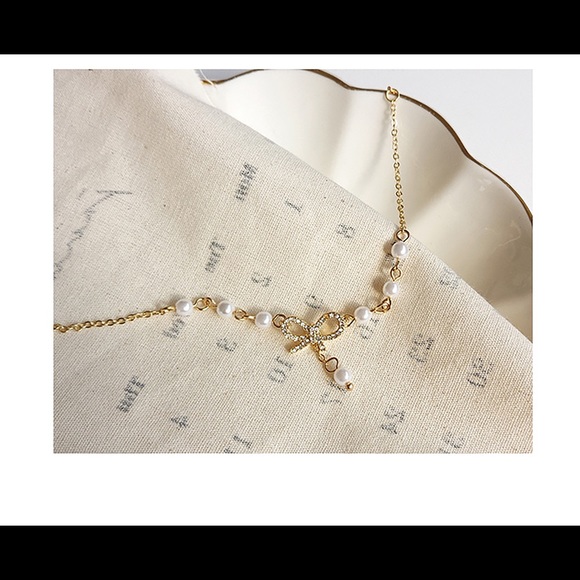 Tiny Bowknot bracelet, crystal pearl bracelet, golden chain bracelet, Adjustable - Picture 4 of 7